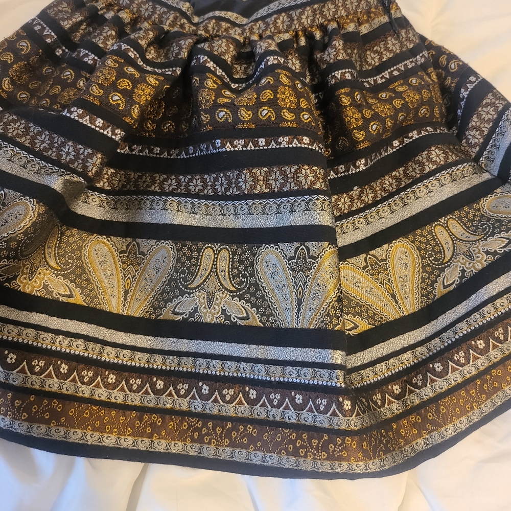 Bebe skirt